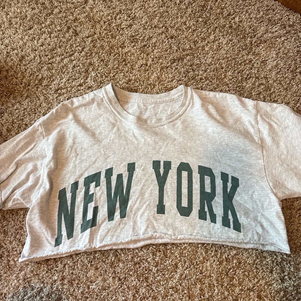Gray 'New York' Cropped T-Shirt John galt